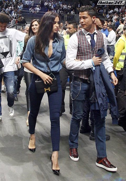 Irina Shayk, C.Ronaldo, Ngôi sao, WAGs, sieu kinh dien, real madrid vs barcelona, hot girl, girl xinh, anh dep, anh nong, anh teen, nguoi dep sexy, nguoi dep goi cam, anh nude, anh khoa than, anh bikini
