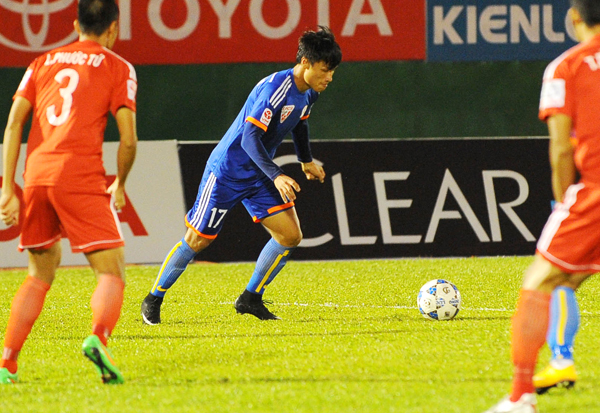 HAGL vs Than Quảng Ninh, Công Phượng, Mạc Hồng Quân, sân Pleiku, vòng 6 V-League 2015, v league 2015, bóng đá Việt Nam