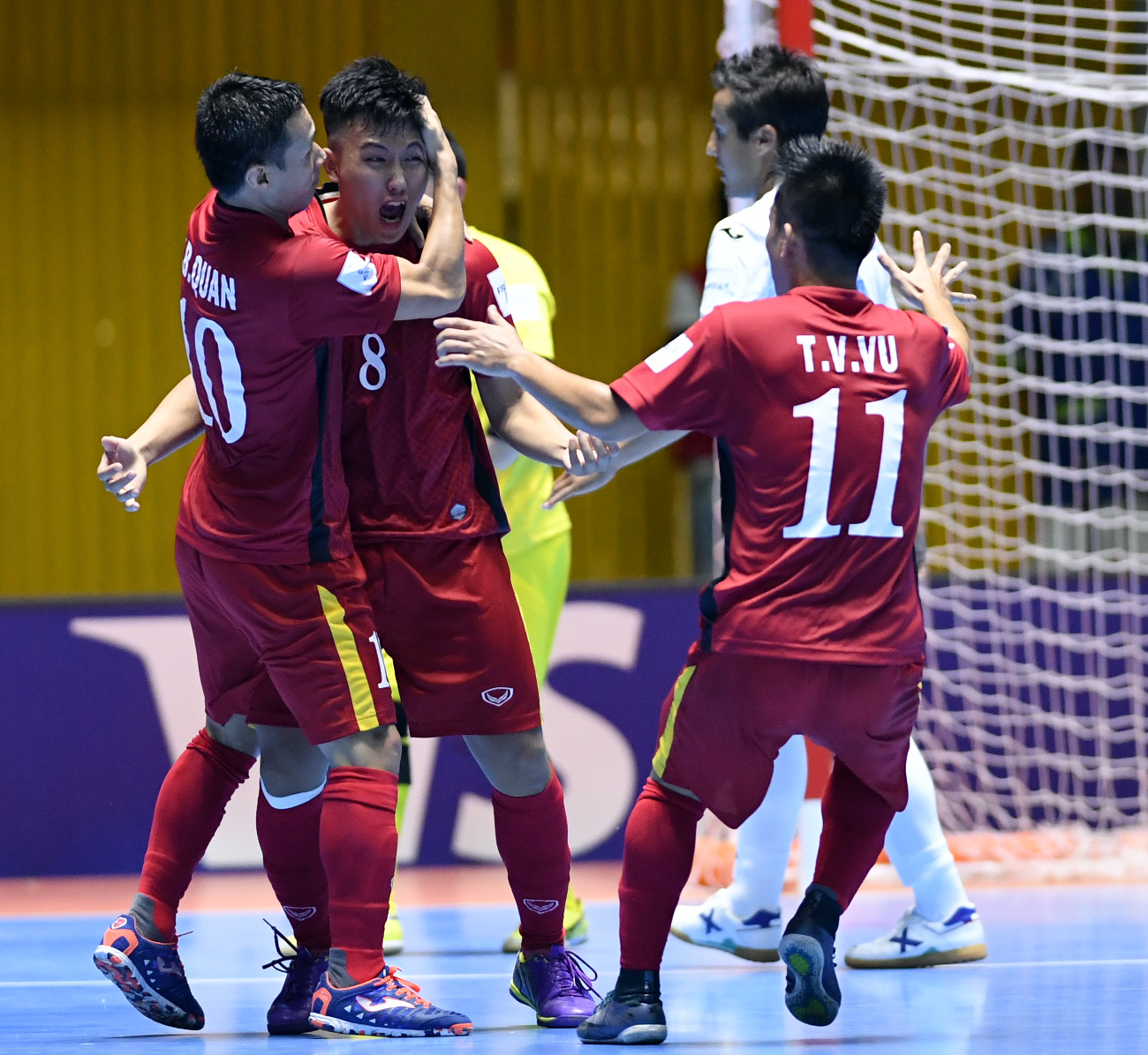 Minh Trí lọt top 10 bàn thắng đẹp nhất Futsal World Cup 2016 Futsal World Cup 2016, kết quả Futsal World Cup 2016, lịch thi đấu Futsal World Cup 2016, Nguyễn Minh Trí, Tuyển Việt Nam