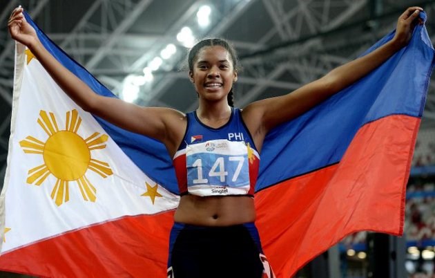 VĐV Philippines,điền kinh Philippines, áo có hình quốc kỳ in ngược,sea games 28,điền kinh sea games 28,u23 việt nam vs u23 thái lan