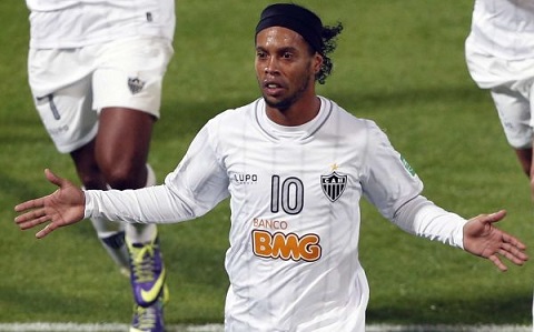 Ronaldinho cho thấy anh chưa hết thời ronaldinho
