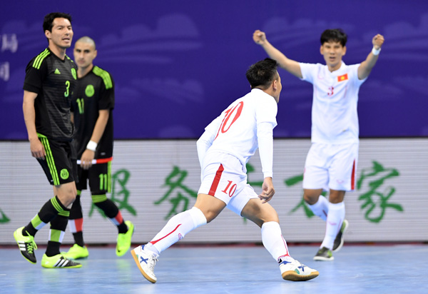 Futsal Việt Nam 4-3 Futsal Mexico: Ấn tượng dấu ấn Việt nam Futsal Việt Nam, Futsal Việt Nam 4-3 Futsal Mexico, Futsal Việt Nam, ĐT Futsal Việt nam, HLV Nguyễn Bảo Quân, Văn Vũ, Minh Trí