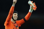Petr Cech lập kỷ lục trong ngày Arsenal lên ngôi đầu bảng Petr Cech lập kỷ lục trong ngày Arsenal lên ngôi đầu bảng
