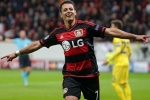 Rời Man Utd, Chicharito liên tiếp đón nhận những danh hiệu tại Bundesliga Rời Man Utd, Chicharito liên tiếp đón nhận những danh hiệu tại Bundesliga
