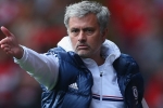 Mourinho bực tức vì MU không sa thải Van Gaal Mourinho bực tức vì MU không sa thải Van Gaal