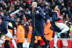 Thắng Leicester, Arsenal cứu rỗi kịch bản nhàm chán tại Premier League Thắng Leicester, Arsenal cứu rỗi kịch bản nhàm chán tại Premier League