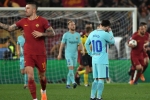 UEFA tính bỏ luật từng khiến Barca bị loại khỏi Champions League UEFA tính bỏ luật từng khiến Barca bị loại khỏi Champions League