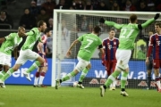 Video clip bàn thắng: Wolfsburg 4-1 Bayern Munich - Cú 'sốc' lớn cho nhà ĐKVĐ Video clip bàn thắng: Wolfsburg 4-1 Bayern Munich - Cú 'sốc' lớn cho nhà ĐKVĐ
