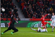 Video clip bàn thắng: Leverkusen 1-0 Atletico Madrid - Võ đài BayArena Video clip bàn thắng: Leverkusen 1-0 Atletico Madrid - Võ đài BayArena