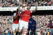 Video clip bàn thắng: Arsenal 2-0 Everton - 'Pháo thủ' giành lại vị trí thứ 3 Video clip bàn thắng: Arsenal 2-0 Everton - 'Pháo thủ' giành lại vị trí thứ 3