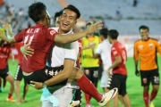 Video bàn thắng: Long An 1-0 Viettel (Play-off V-League 2016) Video bàn thắng: Long An 1-0 Viettel (Play-off V-League 2016)
