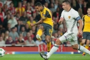 Video bàn thắng: Arsenal 2-0 Basel (Bảng A - Champions League) Video bàn thắng: Arsenal 2-0 Basel (Bảng A - Champions League)