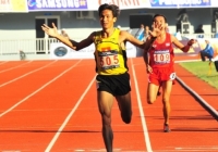 Video SEA Games 27: Nguyễn Văn Lai Giành HCV nội dung 10000m Video SEA Games 27: Nguyễn Văn Lai Giành HCV nội dung 10000m