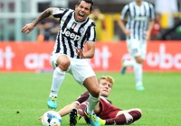 Ciro Immobile đối đầu Carlos Tevez: Thù hận từ cái mắt cá chân Ciro Immobile đối đầu Carlos Tevez: Thù hận từ cái mắt cá chân