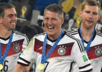 Schweinsteiger sẽ thay thế Lahm làm thủ lĩnh ĐT Đức Schweinsteiger sẽ thay thế Lahm làm thủ lĩnh ĐT Đức