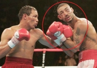 VIDEO: Màn lội ngược dòng ấn tượng của võ sỹ boxing 2 lần suýt bị knock out VIDEO: Màn lội ngược dòng ấn tượng của võ sỹ boxing 2 lần suýt bị knock out
