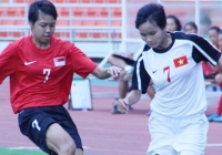 U19 nữ Việt Nam đánh bại Singapore 10-0 trong trận mở màn AFF Cup 2014 U19 nữ Việt Nam đánh bại Singapore 10-0 trong trận mở màn AFF Cup 2014