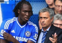 Mourinho bị ‘đe dọa’ trước cuộc đối đầu với Everton Mourinho bị ‘đe dọa’ trước cuộc đối đầu với Everton