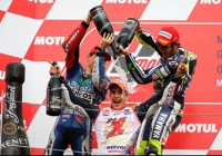 Marc Marquez bảo vệ thành công ngôi VĐTG Marc Marquez bảo vệ thành công ngôi VĐTG