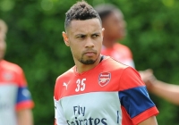 Sao Arsenal bị đẩy xuống chơi tại giải Championship Sao Arsenal bị đẩy xuống chơi tại giải Championship