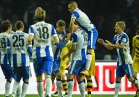 VIDEO: Vòng 15 Bundesliga - Dortmund tiếp tục thể hiện bộ mặt bạc nhược VIDEO: Vòng 15 Bundesliga - Dortmund tiếp tục thể hiện bộ mặt bạc nhược