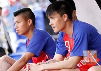 Công Vinh, Anh Đức sẽ tiếp tục ngồi dự bị ở vòng 3 V-League 2015? Công Vinh, Anh Đức sẽ tiếp tục ngồi dự bị ở vòng 3 V-League 2015?