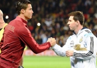 Ronaldo bất ngờ gửi lời cám ơn Messi Ronaldo bất ngờ gửi lời cám ơn Messi
