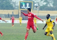 Hạ SLNA, B.Bình Dương tiếp tục ngự trị ngôi đầu V-League 2015 Hạ SLNA, B.Bình Dương tiếp tục ngự trị ngôi đầu V-League 2015