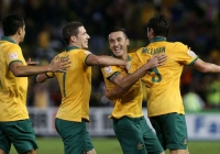 Đánh bại UAE, Australia tái ngộ Hàn Quốc ở chung kết Asian Cup Đánh bại UAE, Australia tái ngộ Hàn Quốc ở chung kết Asian Cup