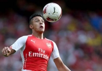 HLV Wenger đứng ngồi không yên vì Sanchez HLV Wenger đứng ngồi không yên vì Sanchez