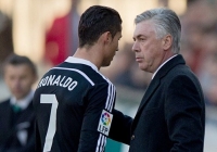 Ronaldo vẫn đang bị chấn thương đeo bám Ronaldo vẫn đang bị chấn thương đeo bám