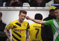 VIDEO: Marco Reus bị đối thủ véo tai siêu hài hước VIDEO: Marco Reus bị đối thủ véo tai siêu hài hước
