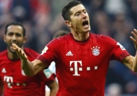 Video bàn thắng: Bayern Munich 3-0 Schalke (Vòng 30 - Bundesliga) Video bàn thắng: Bayern Munich 3-0 Schalke (Vòng 30 - Bundesliga)