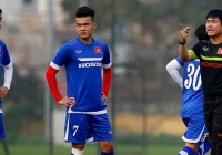 HLV Hữu Thắng sẽ triệu tập trở lại cầu thủ bị kỷ luật ở V-League HLV Hữu Thắng sẽ triệu tập trở lại cầu thủ bị kỷ luật ở V-League