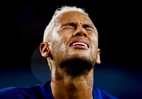 Neymar sẽ lo lắm khi Messi chấn thương Neymar sẽ lo lắm khi Messi chấn thương