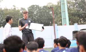 Man xanh chọn xong 3 tài năng nhí Việt Nam để đưa sang Anh Man xanh chọn xong 3 tài năng nhí Việt Nam để đưa sang Anh