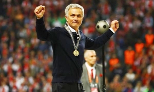 Mourinho chỉ đích danh cầu thủ muốn đưa về M.U Mourinho chỉ đích danh cầu thủ muốn đưa về M.U