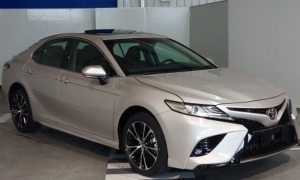 Toyota Camry 2018 cho thị trường Trung Quốc lộ diện Toyota Camry 2018 cho thị trường Trung Quốc lộ diện