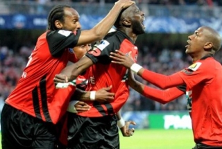 Video bàn thắng: Guingamp 3-1 Monaco (Cup QG Pháp 2013/14) Video bàn thắng: Guingamp 3-1 Monaco (Cup QG Pháp 2013/14)