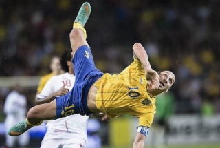 VIDEO: Ibrahimovic lại ghi bàn theo phong cách Taekwondo VIDEO: Ibrahimovic lại ghi bàn theo phong cách Taekwondo