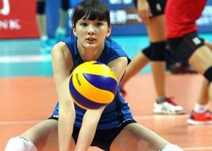 Hot girl bóng chuyền bị phàn nàn vì quá xinh đẹp Hot girl bóng chuyền bị phàn nàn vì quá xinh đẹp
