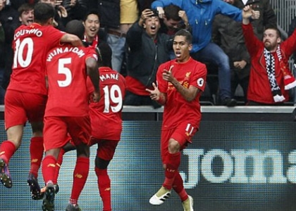 Liverpool nhọc nhằn vượt ải Swansea nhờ quả penalty Liverpool nhọc nhằn vượt ải Swansea nhờ quả penalty