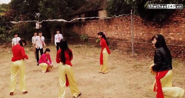 VIDEO: Trận đấu bóng chuyền hấp dẫn của những hot girl và hot boy VIDEO: Trận đấu bóng chuyền hấp dẫn của những hot girl và hot boy
