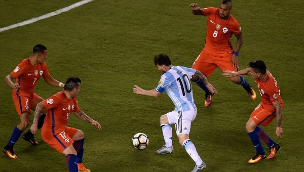 VIDEO: Màn trình diễn của Messi ở trận chia tay ĐT Argentina VIDEO: Màn trình diễn của Messi ở trận chia tay ĐT Argentina