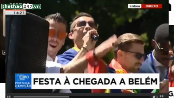 VIDEO: Ronaldo hát cực ngầu trong lễ ăn mừng chức vô địch Euro 2016 VIDEO: Ronaldo hát cực ngầu trong lễ ăn mừng chức vô địch Euro 2016