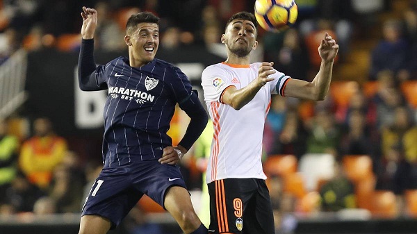 Highlights: Valencia 5-0 Malaga (La Liga) Highlights: Valencia 5-0 Malaga (La Liga)