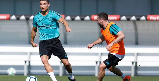 VIDEO: Ronaldo trở lại sung mãn sau chấn thương, sẵn sàng cho chung kết C1 VIDEO: Ronaldo trở lại sung mãn sau chấn thương, sẵn sàng cho chung kết C1