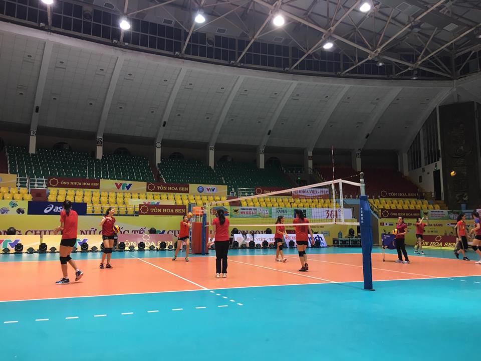 Các cô gái tuyển trẻ tích cực tập luyện chuẩn bị cho VTV Cup Các cô gái tuyển trẻ tích cực tập luyện chuẩn bị cho VTV Cup