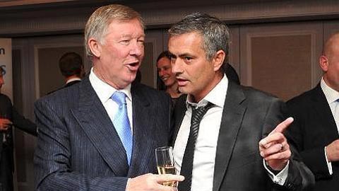 Mourinho bất ngờ mời Sir Alex tái xuất Mourinho bất ngờ mời Sir Alex tái xuất