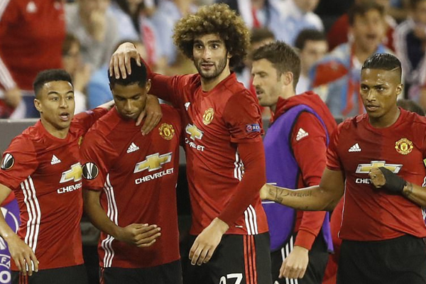 Rashford chấn thương sau khi giúp Man Utd hạ Celta Vigo Rashford chấn thương sau khi giúp Man Utd hạ Celta Vigo